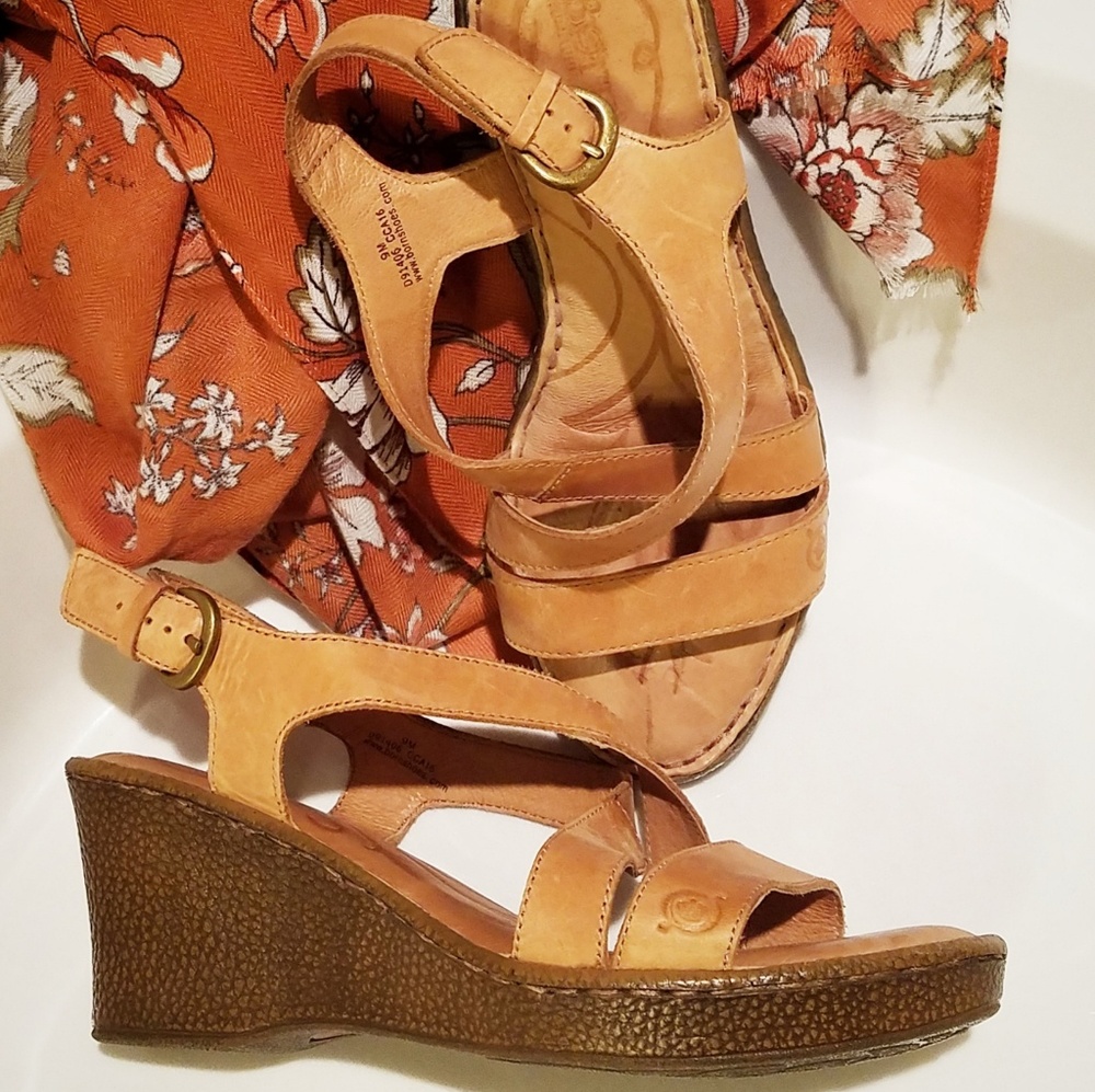 BORN Sandals